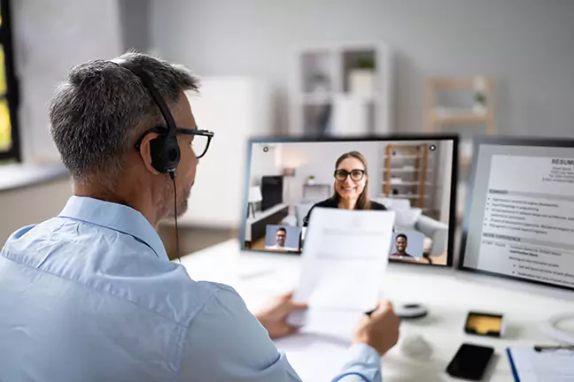 learn these virtual interview best practices for hiring managers